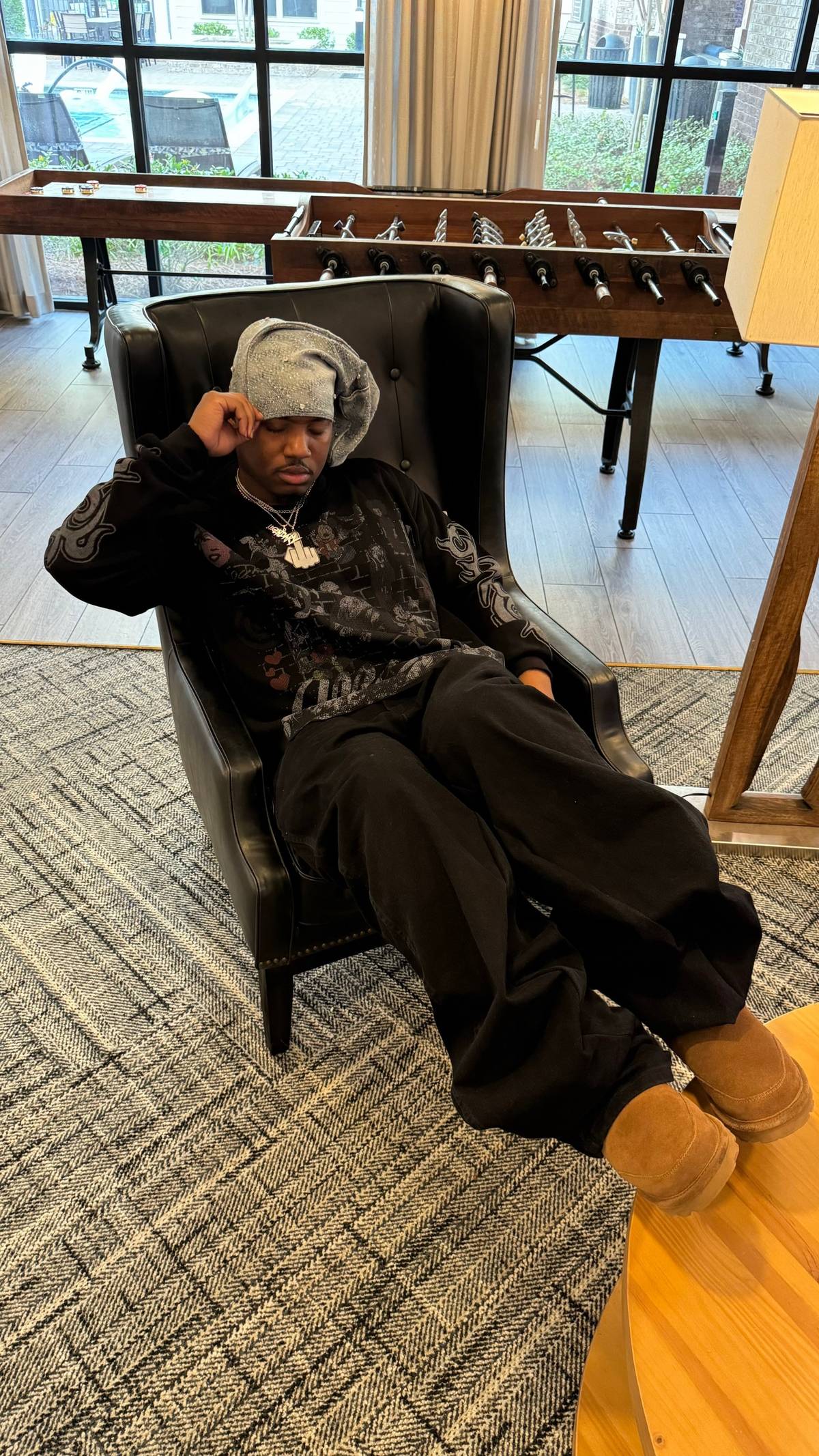 Black “Art On Display” Thermal